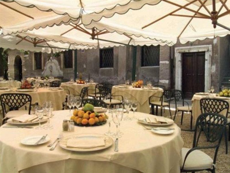The Church Village Rome Exterior photo